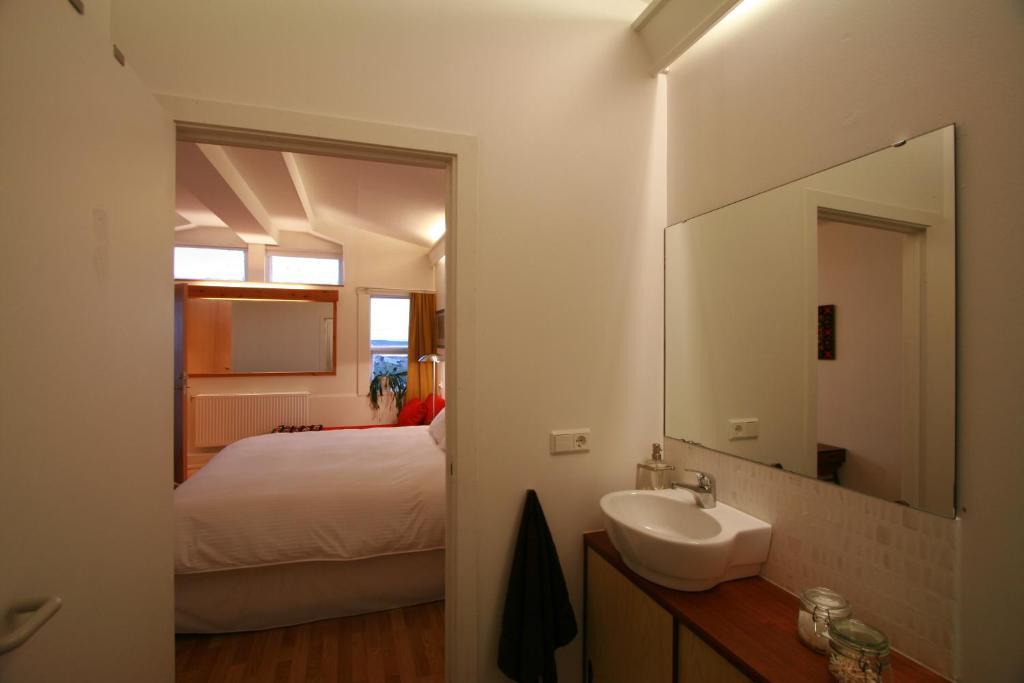 Lonkot Rural Resort Fell Room photo